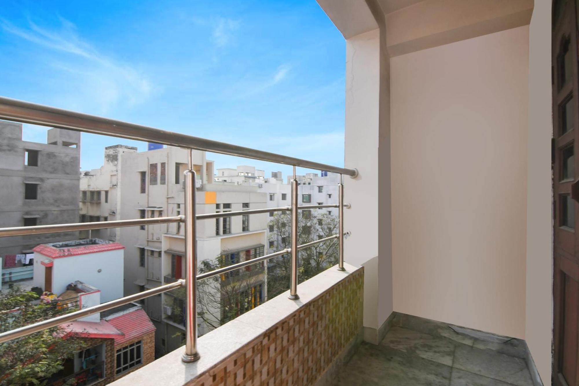 Hotel O Biswa Bangla Sarani コルカタ エクステリア 写真