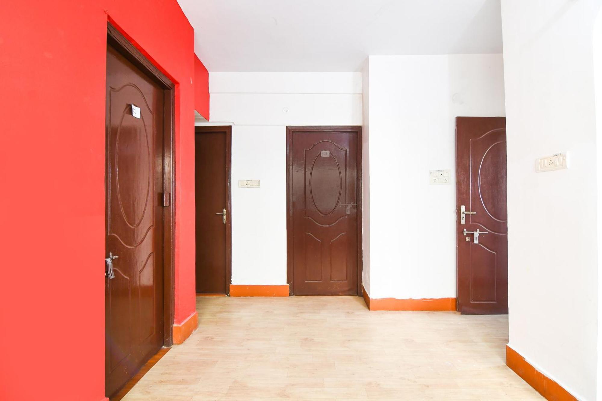 Hotel O Biswa Bangla Sarani コルカタ エクステリア 写真