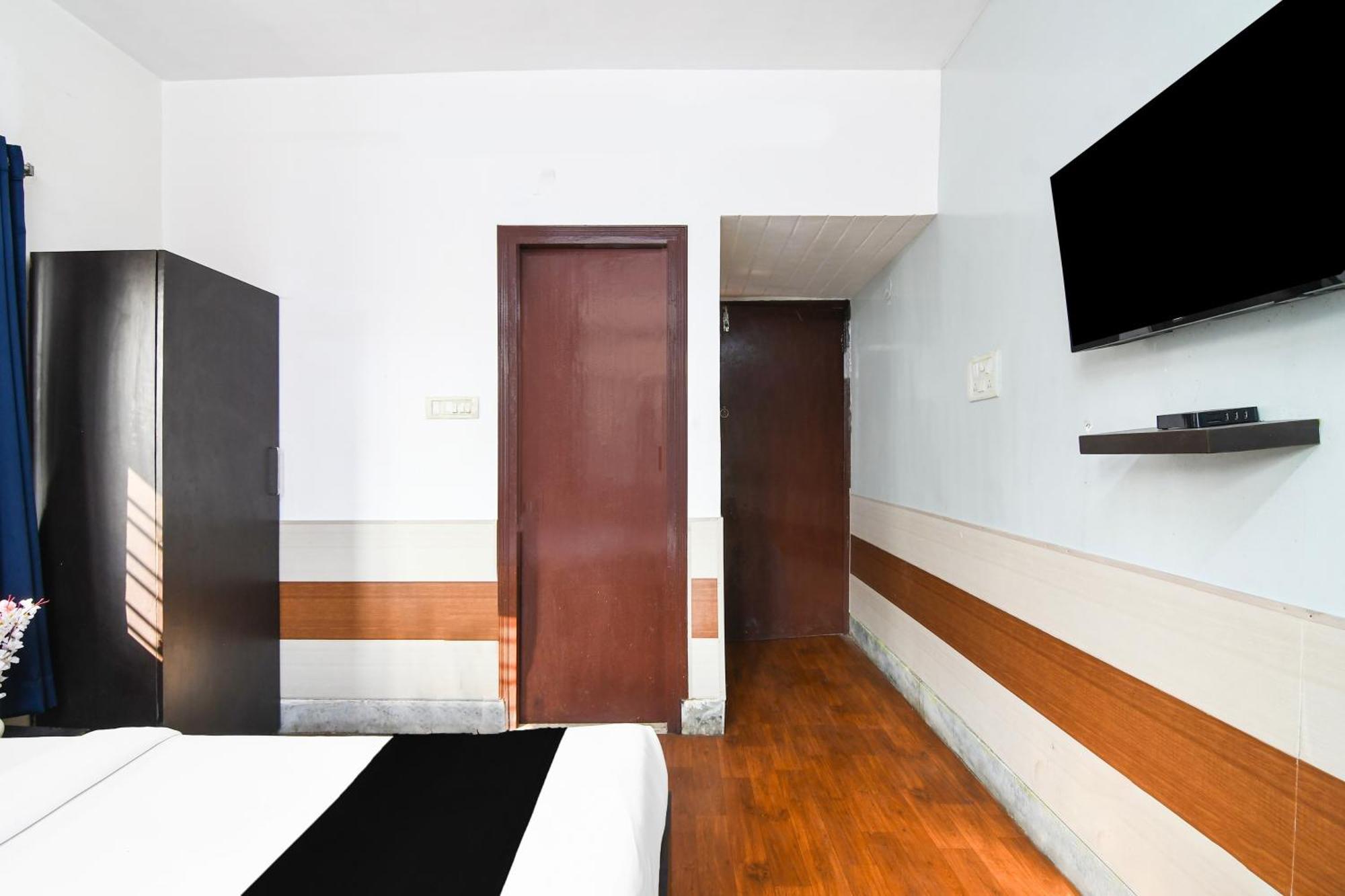 Hotel O Biswa Bangla Sarani コルカタ エクステリア 写真